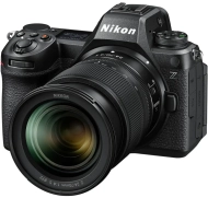Aparat Nikon Z6III + Nikkor Z 24-70 mm f/4 S