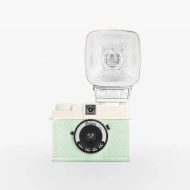 Aparat analogowy Lomography Half-frame Lomourette