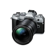 Aparat Olympus OM-D E-M5 Mark III srebrny + M.ZUIKO DIGITAL ED 12-200 mm f/3.5-6.3