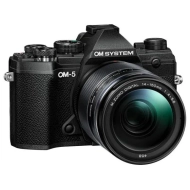 Aparat OM SYSTEM OM-5 czarny + M.Zuiko Digital ED 14?150 mm f/4-5.6 II