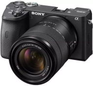 Aparat Sony A6600 + 18-135 mm f/3.5-5.6 OSS