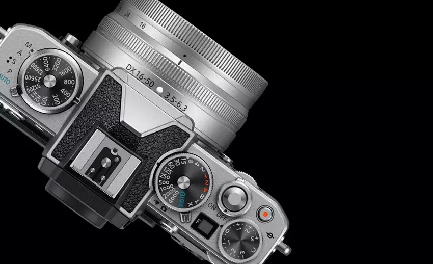 Aparat Nikon Z fc + DX 16-50mm f/3.5-6.3 VR + DX 50-250mm f/4.5-6.3 VR
