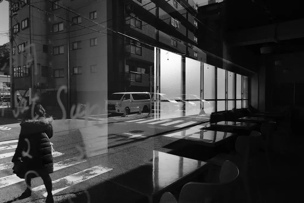 obiektyw-fujifilm-fujinon-xf-16-mm-f-2-8-r-wr-srebrny