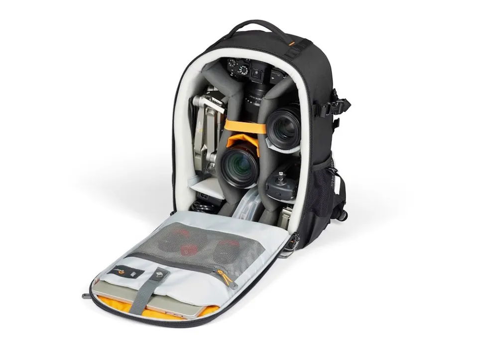 Plecak fotograficzny Lowepro Adventura BP 300 III czarny