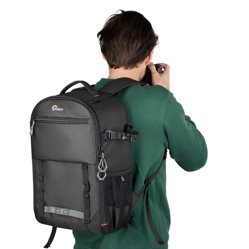 Plecak fotograficzny Lowepro Adventura BP 300 III czarny
