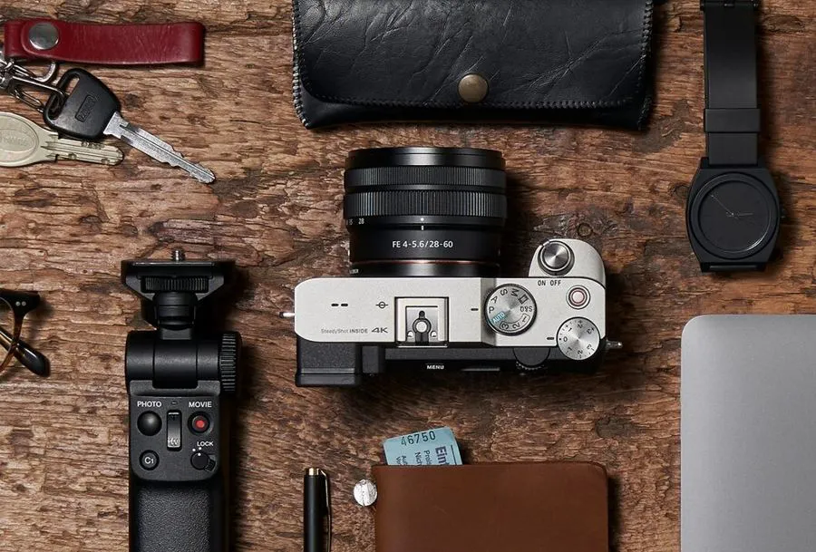 Sony FE 28-60 mm f/4-5.6