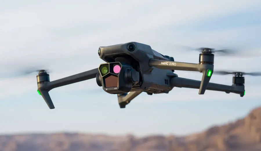 Dron DJI Mavic 3 Pro Cine Premium Combo (RC PRO)