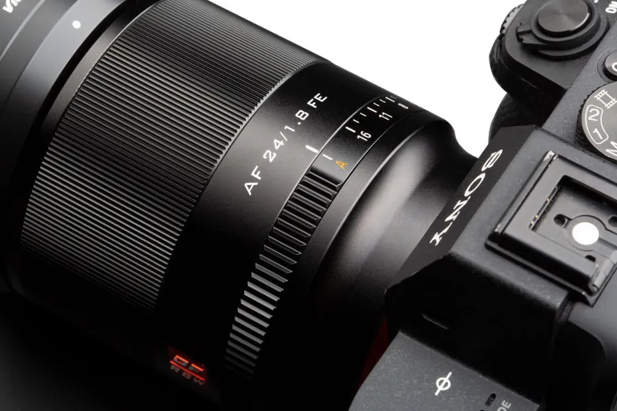Obiektyw Viltrox AF 24 mm f/1.8 STM Asph ED IF / Sony E czarny