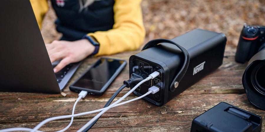 Powerbank 41600 mAh Newell Asvala 220 V PD 45 W
