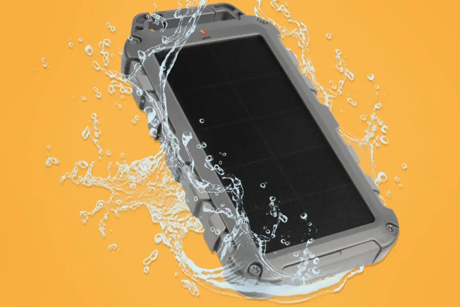 Powerbank solarny Xtorm Fuel Series 4 20 W, 10000 mAh