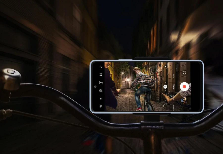 Samsung Galaxy A53 5G 6/128 GB EE czarny