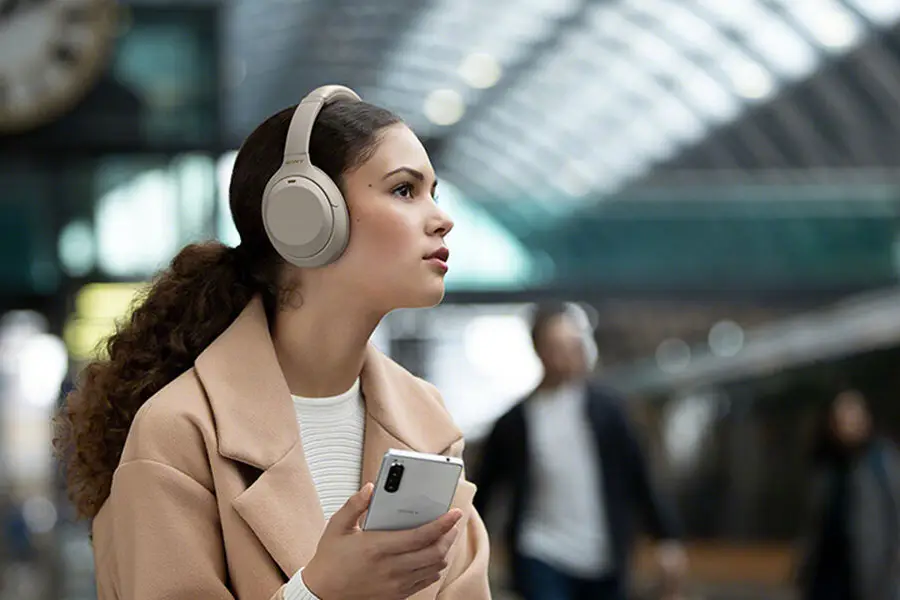Słuchawki bezprzewodowe Sony WH-1000XM4 granatowe