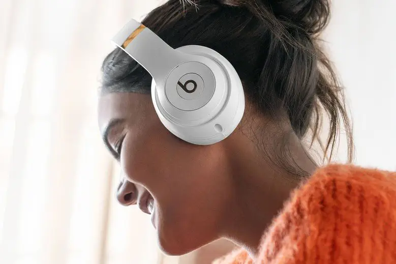Słuchawki Apple Beats Studio3 czerwone