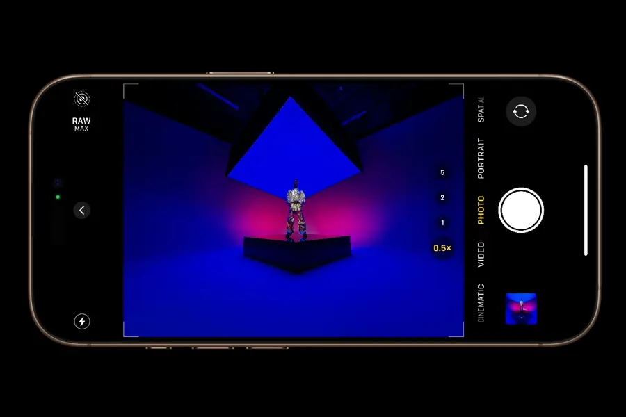 Apple iPhone 16 Pro 1 TB Tytan Biały